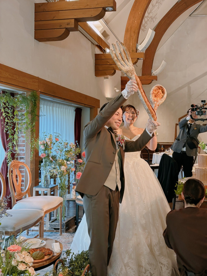 かもぱんさんのウエディングケーキの写真