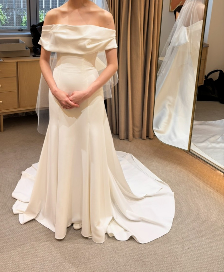 もさんのウエディングドレスの写真