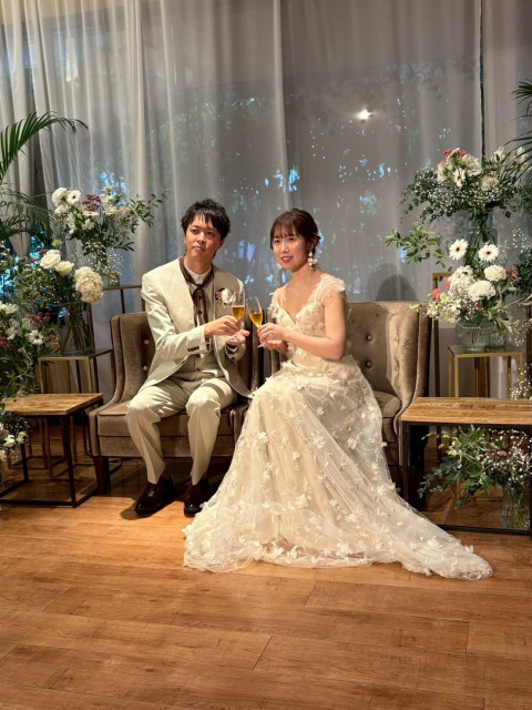 あやかさんのウエディングドレスの写真