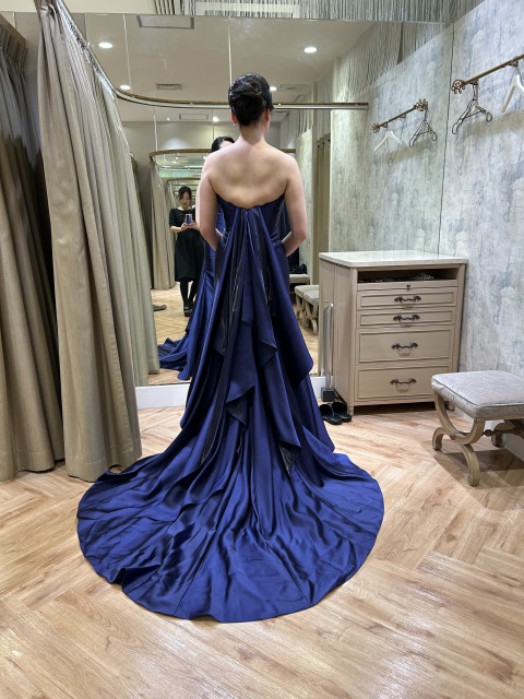 ねむりひめさんのカラードレスの写真