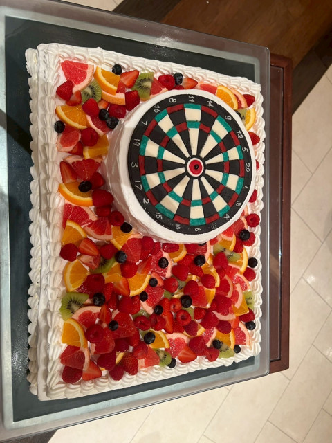 ヤンバルクイナさんのウエディングケーキの写真