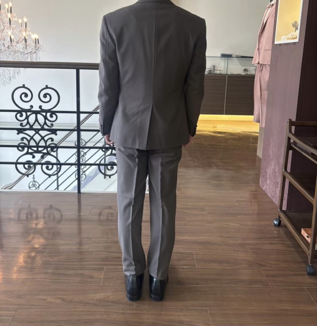 蓮さんの新郎衣装の写真