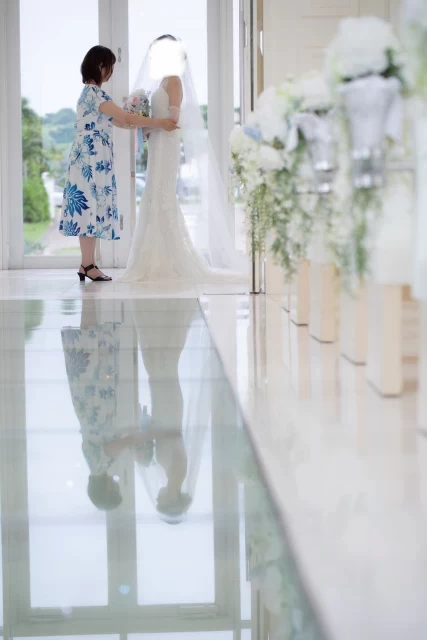 ラソール ガーデン・アリビラ クリスティア教会 チュチュリゾート