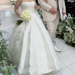 うさぎさんのウエディングドレスの写真