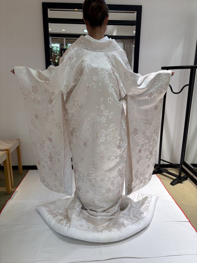 キャロットさんのウエディングドレスの写真