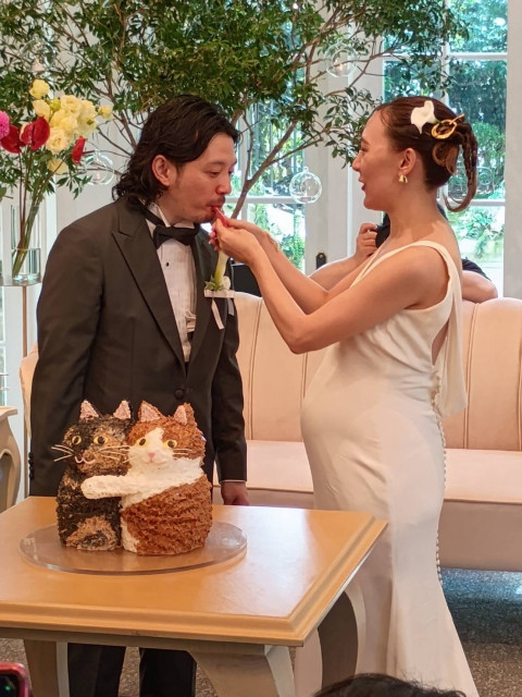 リス犬さんのウエディングケーキの写真