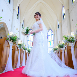 ユリさんのウエディングドレスの写真