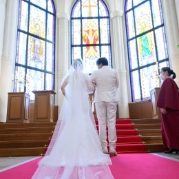 ユリさんのウエディングドレスの写真