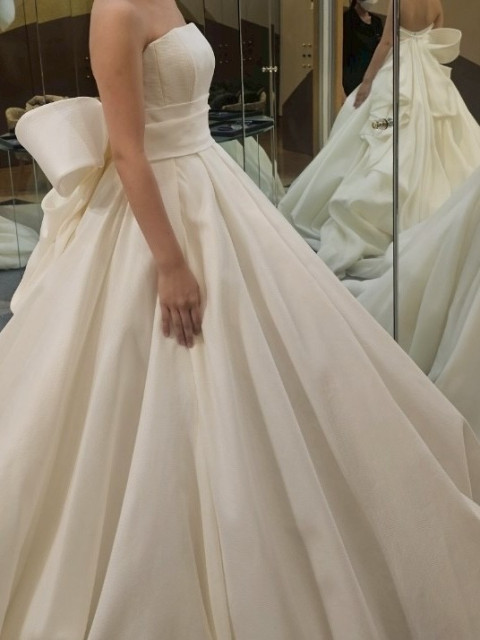 ぷぷぷさんのウエディングドレスの写真