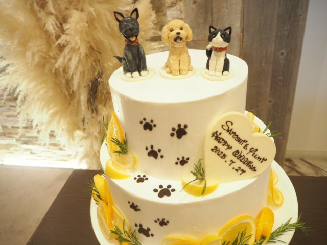 ゆうさんのウエディングケーキの写真