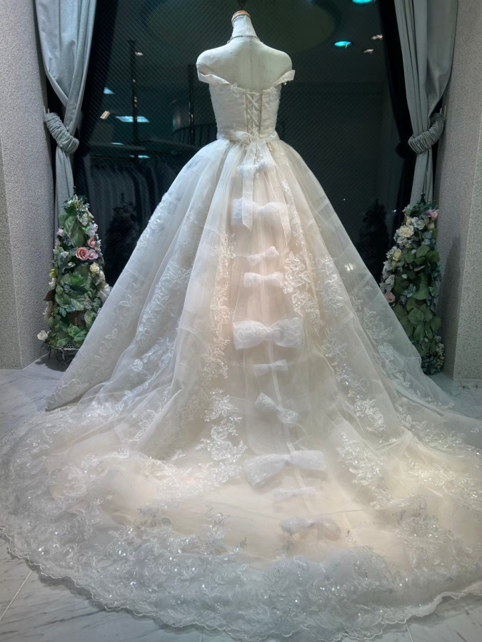 ボンボヤージュさんのウエディングドレスの写真