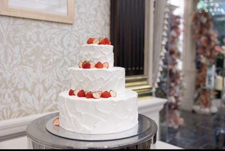 むぎさんのウエディングケーキの写真