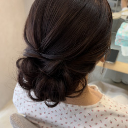 うさこちゃんさんのヘアメイクの写真