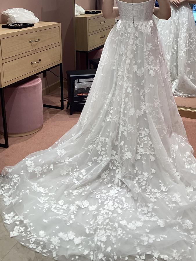 うさこちゃんさんのウエディングドレスの写真