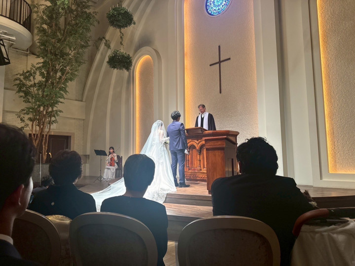 ナチュラルで穏やかな結婚式