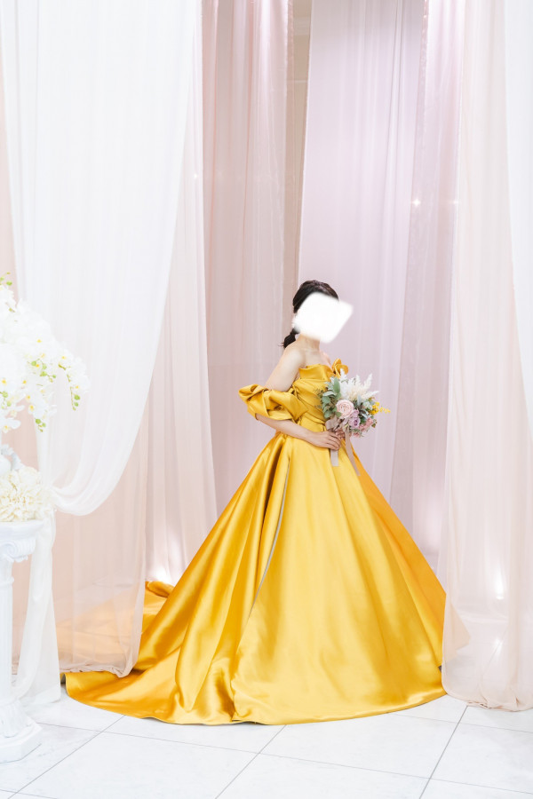 しゃんしゃんさんのカラードレスの写真