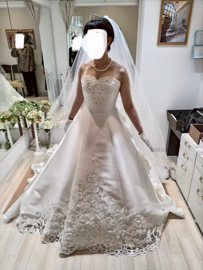 しゃんしゃんさんのウエディングドレスの写真