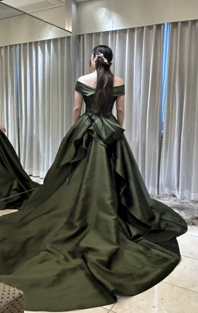 YYさんのカラードレスの写真