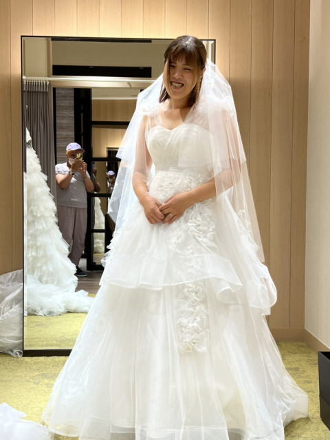 ケミさんさんのウエディングドレスの写真