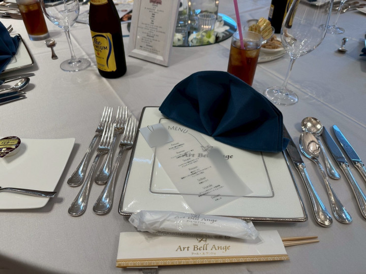 ASさんの席次表・メニュー表の写真