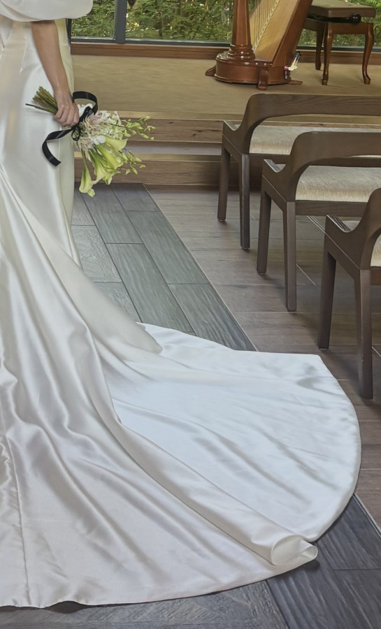 hakoさんのウエディングドレスの写真