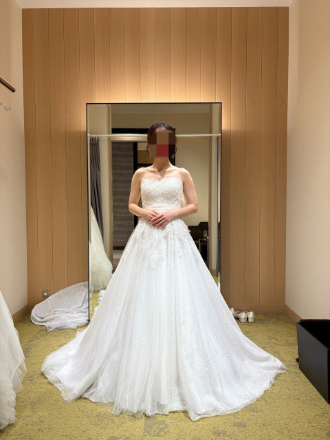 のすけまみさんのウエディングドレスの写真