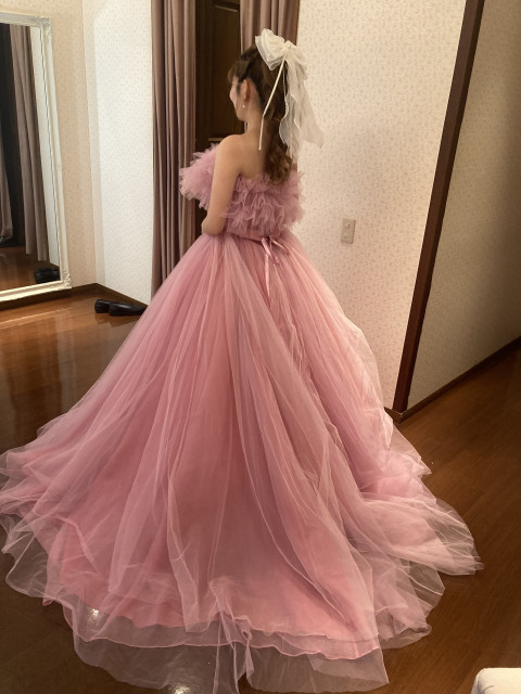 ぽさんのカラードレスの写真