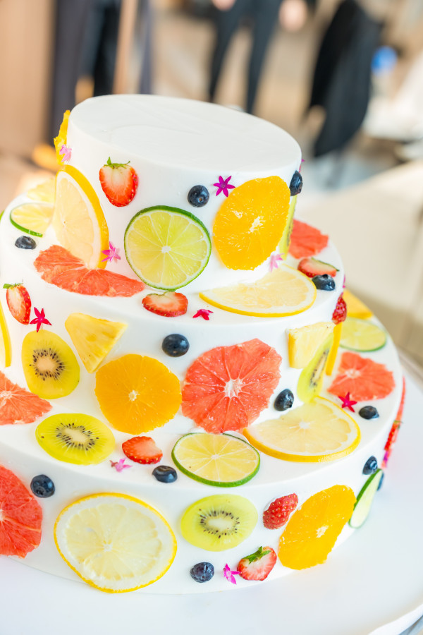 嵐最高さんのウエディングケーキの写真