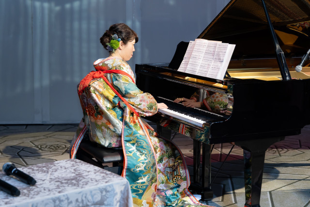 ゆかさんのカラードレスの写真