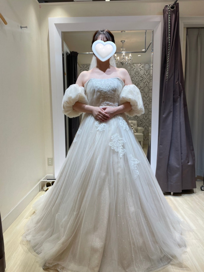 てちこさんのウエディングドレスの写真