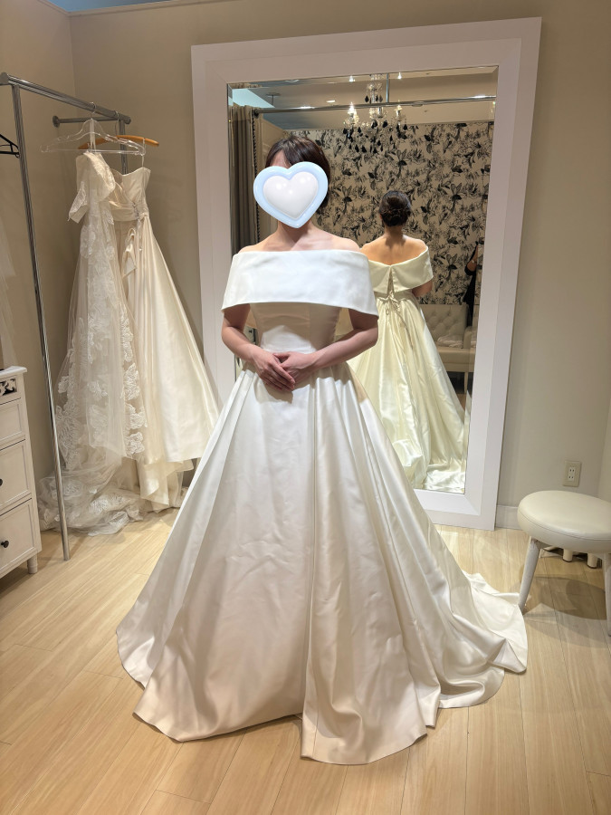 てちこさんのウエディングドレスの写真