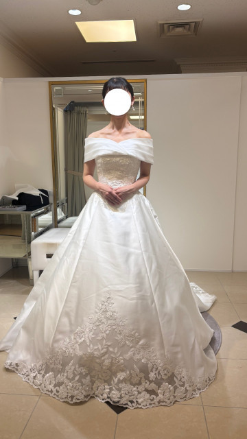 ともかさんのウエディングドレスの写真