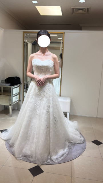 ともかさんのウエディングドレスの写真