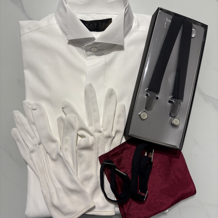 なーさんの新郎小物の写真