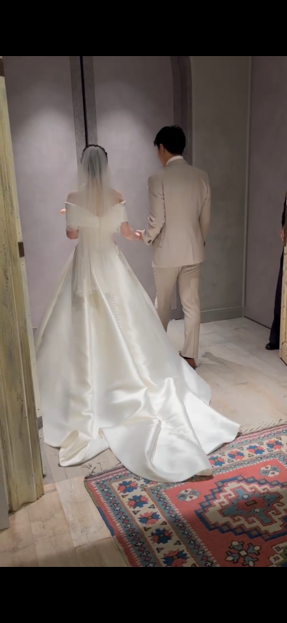 ぽむさんのウエディングドレスの写真