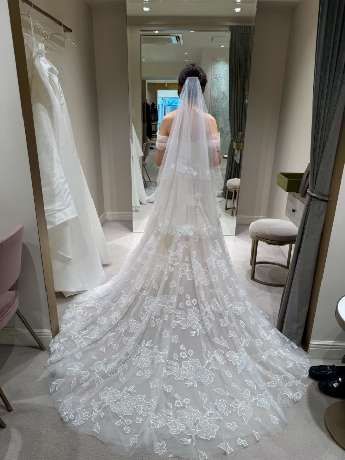 あみさんのウエディングドレスの写真