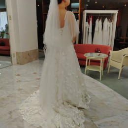 かさんのウエディングドレスの写真