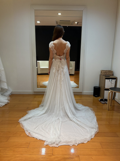 さやしさんのウエディングドレスの写真