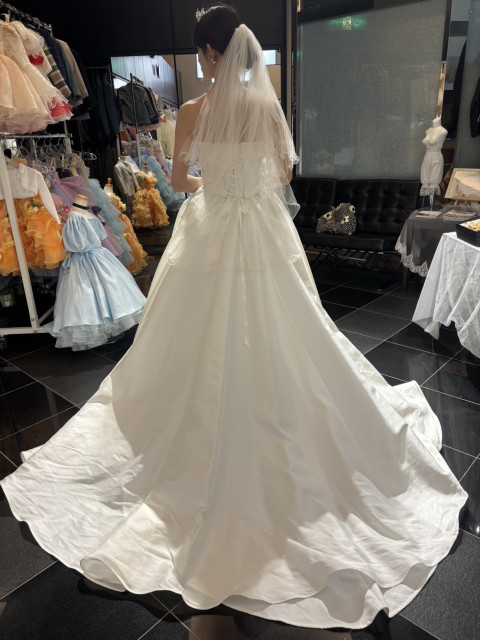 ぽんさんのウエディングドレスの写真