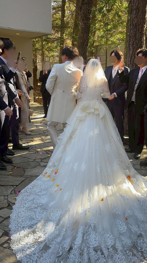 サキさんのウエディングドレスの写真