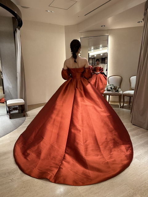 ななみんさんのカラードレスの写真