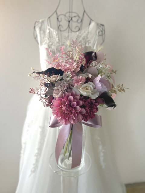 マナさんのブーケ・ブートニアの写真