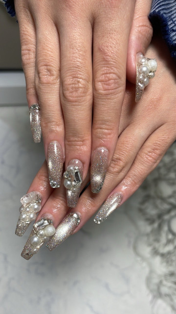 たにたにさんのネイルの写真