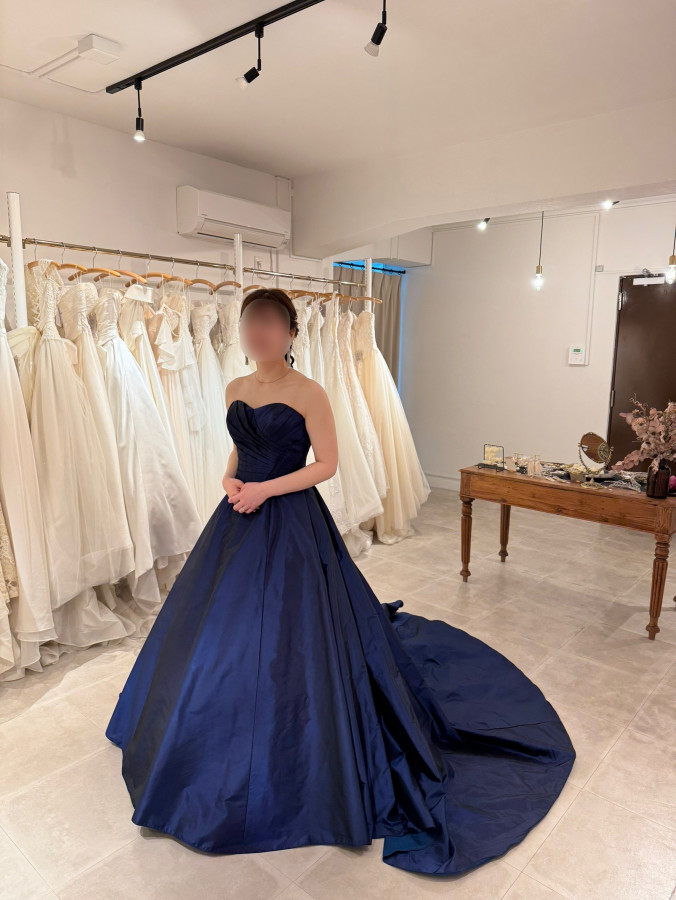 ありんこさんのカラードレスの写真