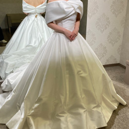 みゆさんのウエディングドレスの写真