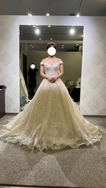 みゆさんのウエディングドレスの写真