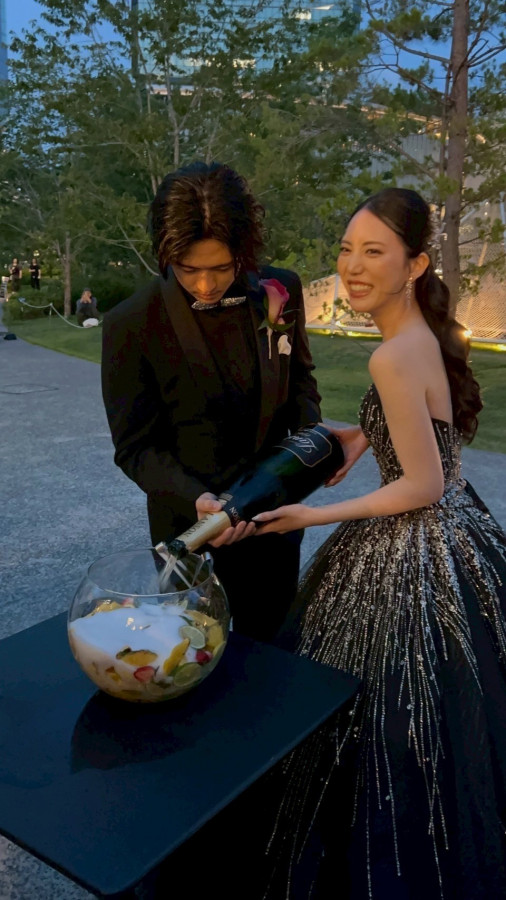 ミヅキさんのカラードレスの写真