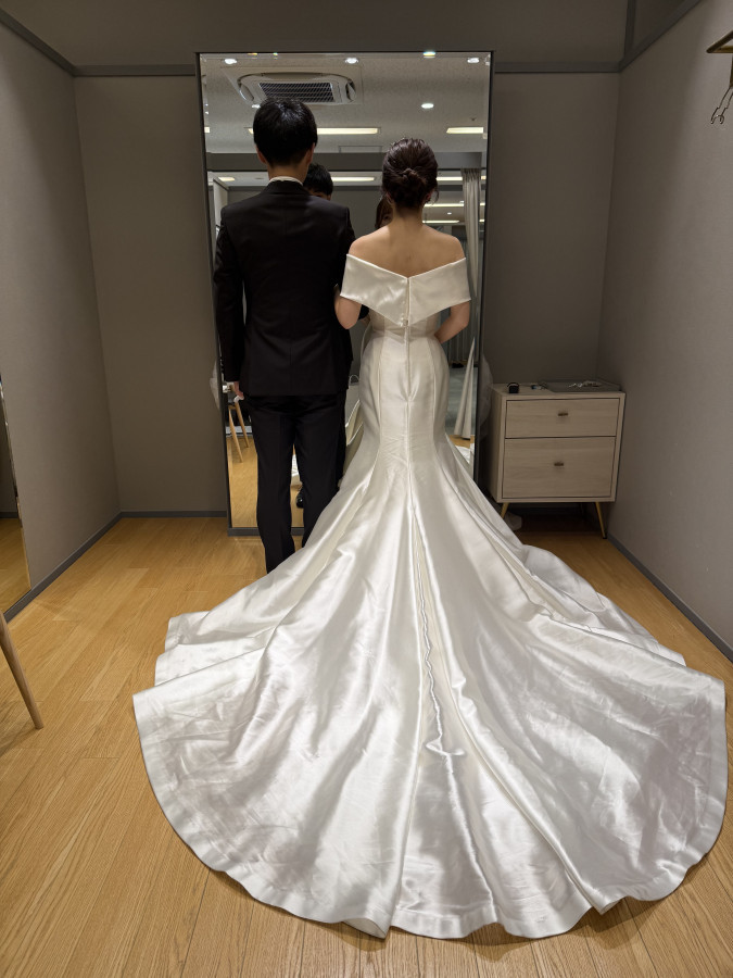 えりぴぃさんのウエディングドレスの写真