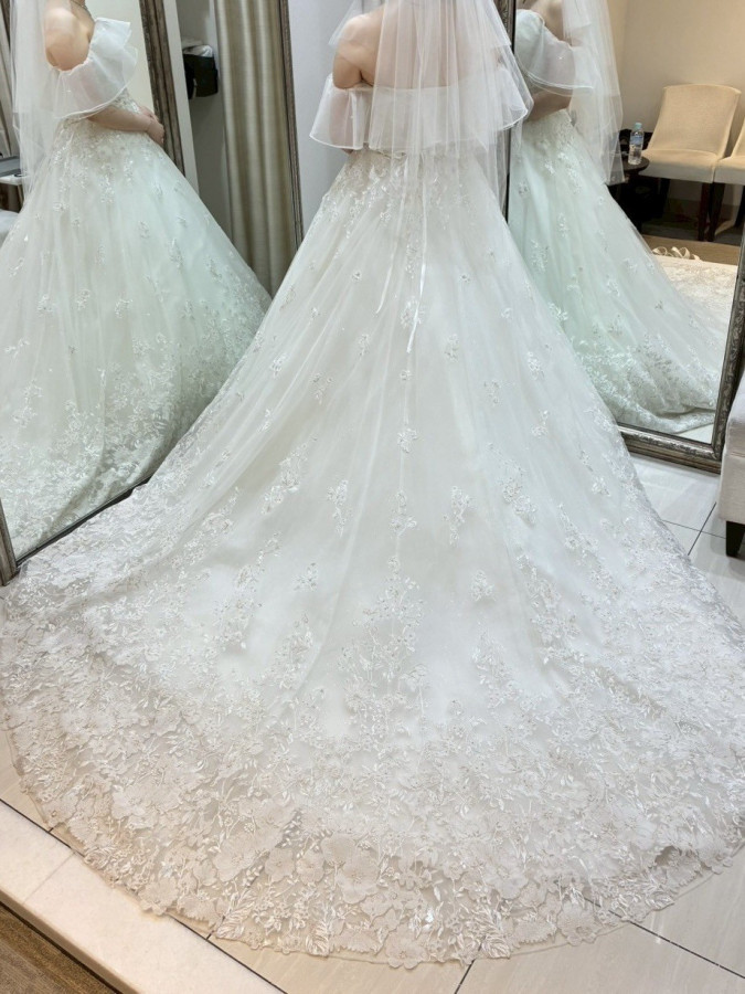 まこさんのウエディングドレスの写真