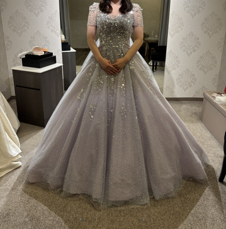 モモカさんのカラードレスの写真